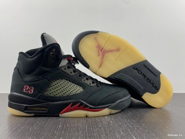 Retro Gore-Tex DR0092-001 Off-Noir Jordan 5 0410